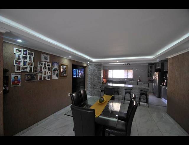 5 BEDROOM HOUSE FOR SALE IN EDEN PARK